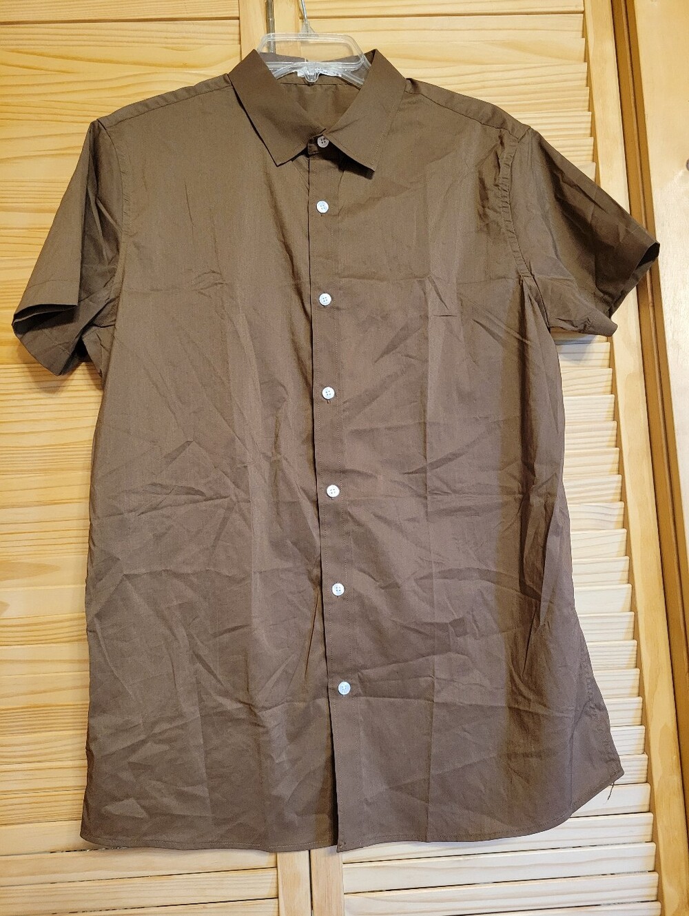 NWT Coofandy Brown Short Sleeve Button-Up Shirt Size Small